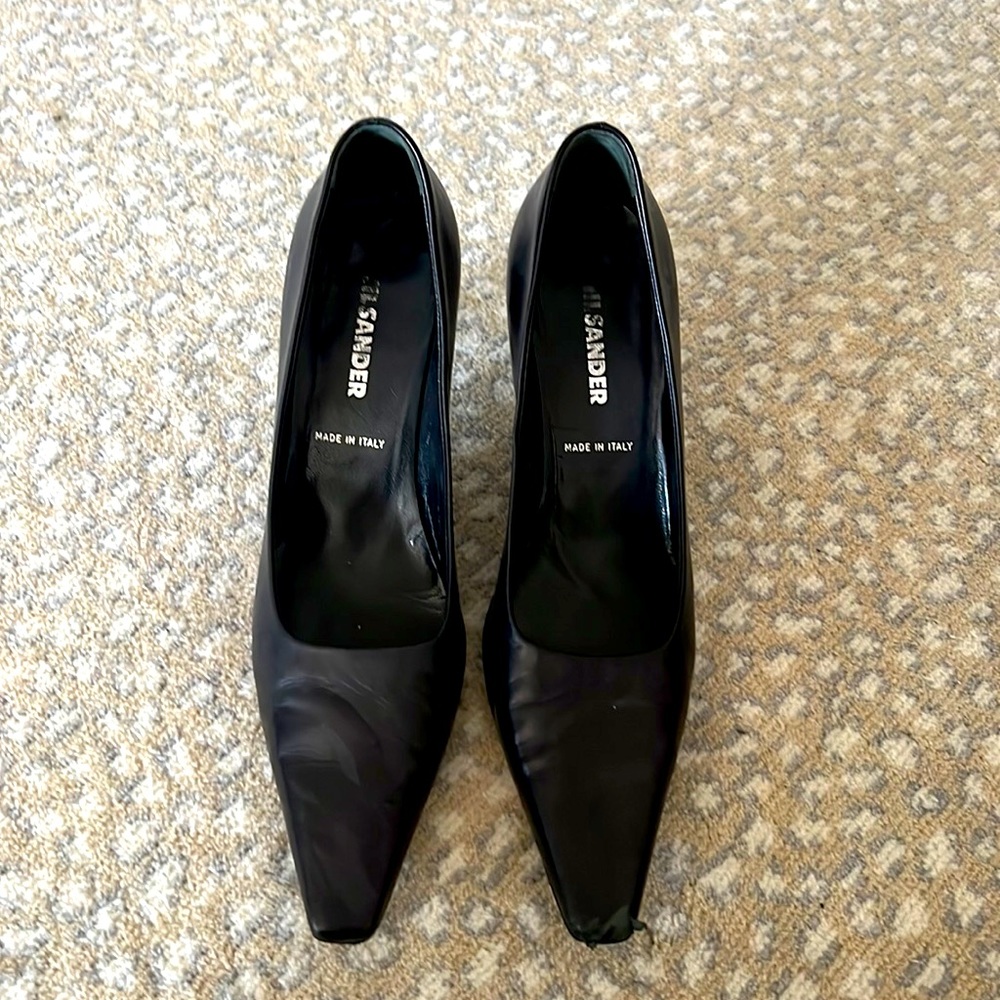 Black leather classic heels. Timeless and goes with absolutely everything